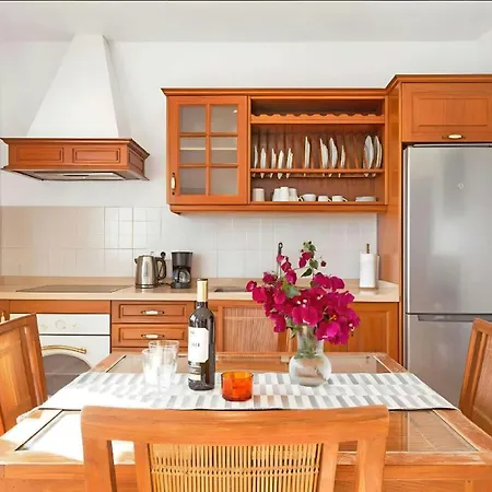 Casa Paco Holiday home Orzola